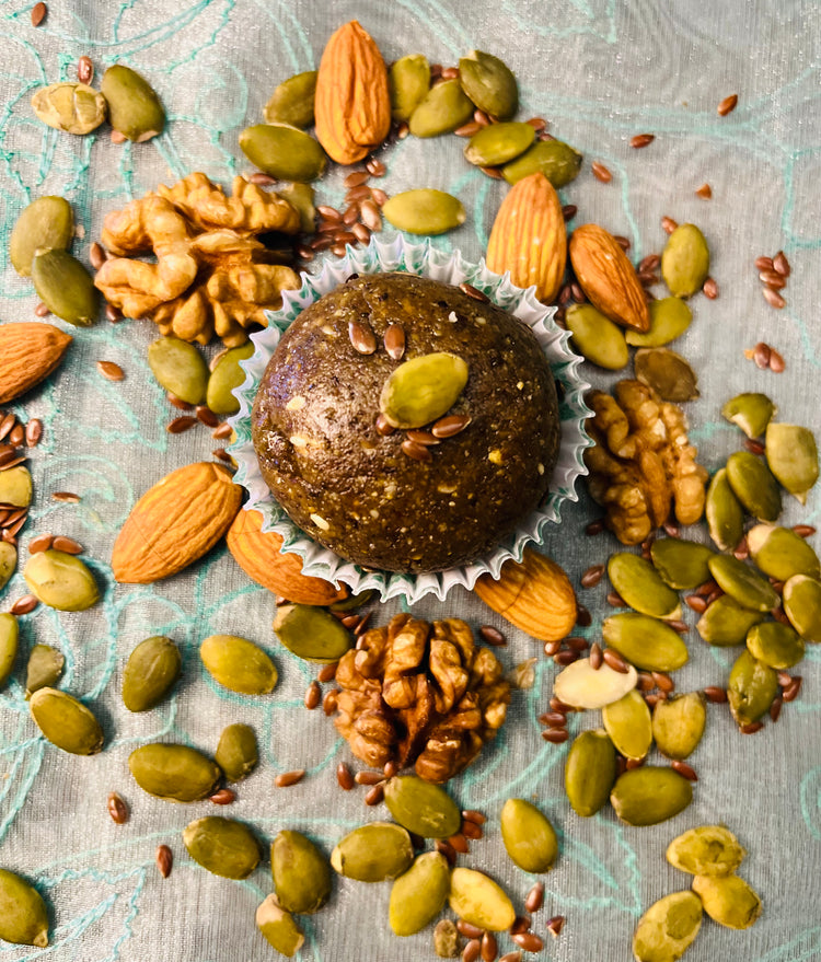 Mumma's Protein Laddoo